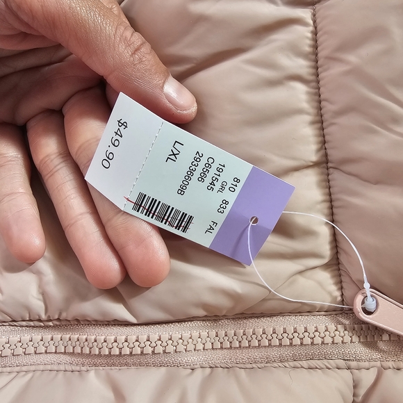 NWT eveie puffer coat - Picture 2 of 5